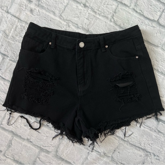 SHEIN Raw Hem High Rise Distressed Jean shorts - Picture 1 of 8
